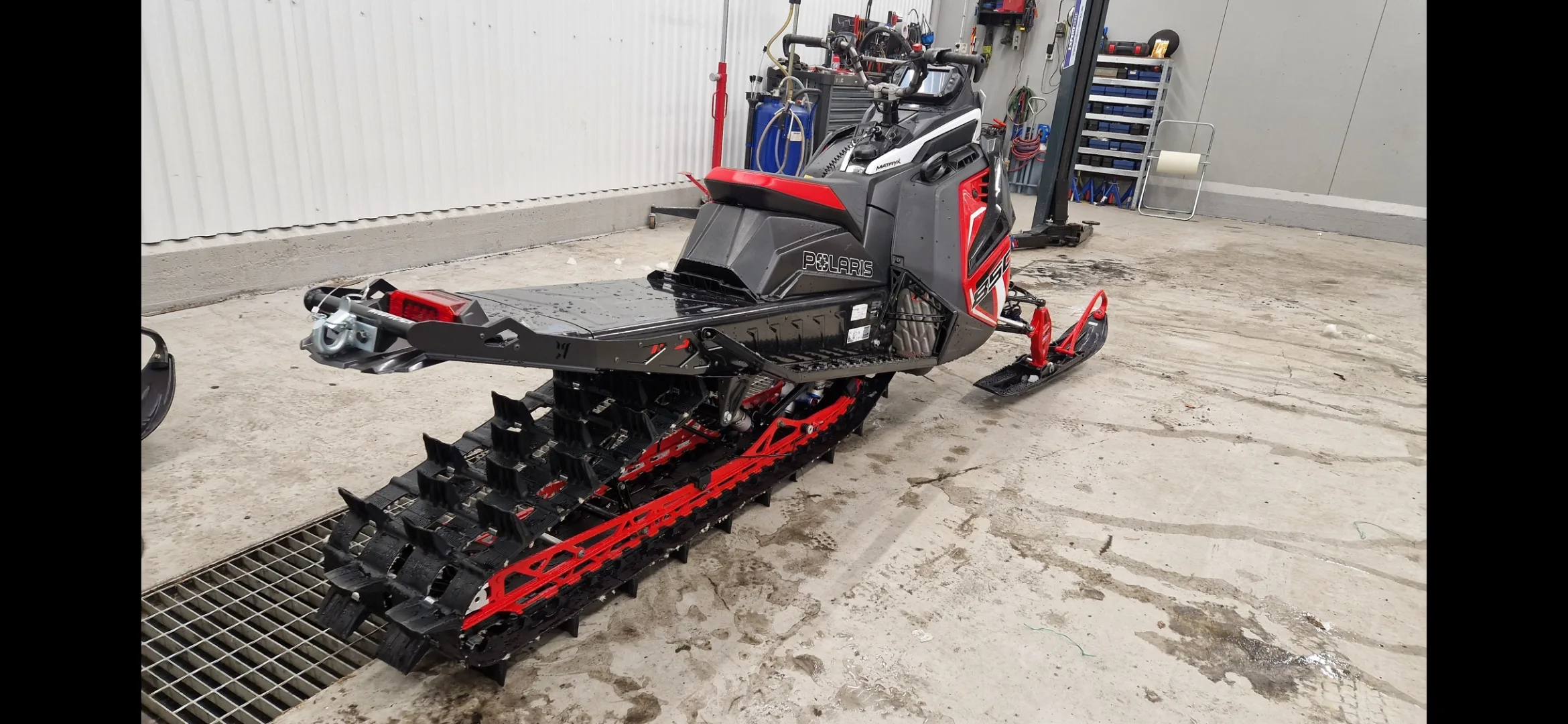 Polaris snöskoter att hyra